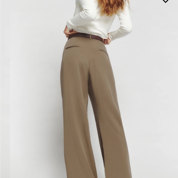 Reformation Mason Pant color - mushroom Size 4 - Picture 2 of 5